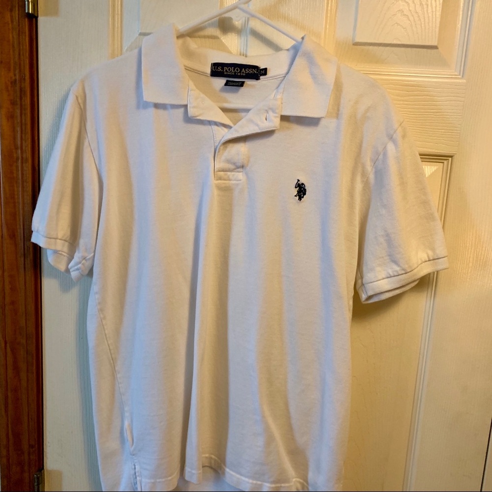 Short sleeve polo shirt